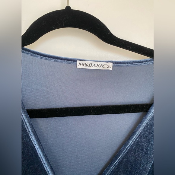 Velvet Bodycon Ruched Cockatil V Neck Dress. Worn once, XL. - Picture 6 of 10